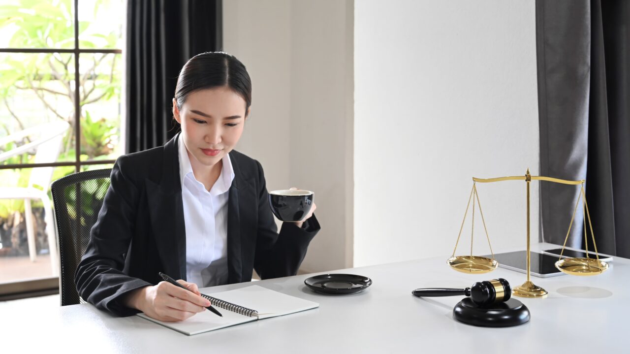Choosing the right personal injury lawyer