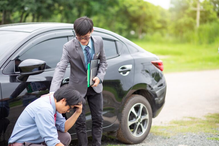 How A Car Accident Lawyer Can Maximize Your Settlement After A Crash